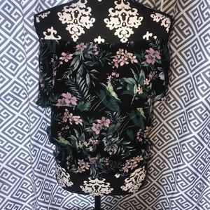 American Eagle off the top shirt with ruffles